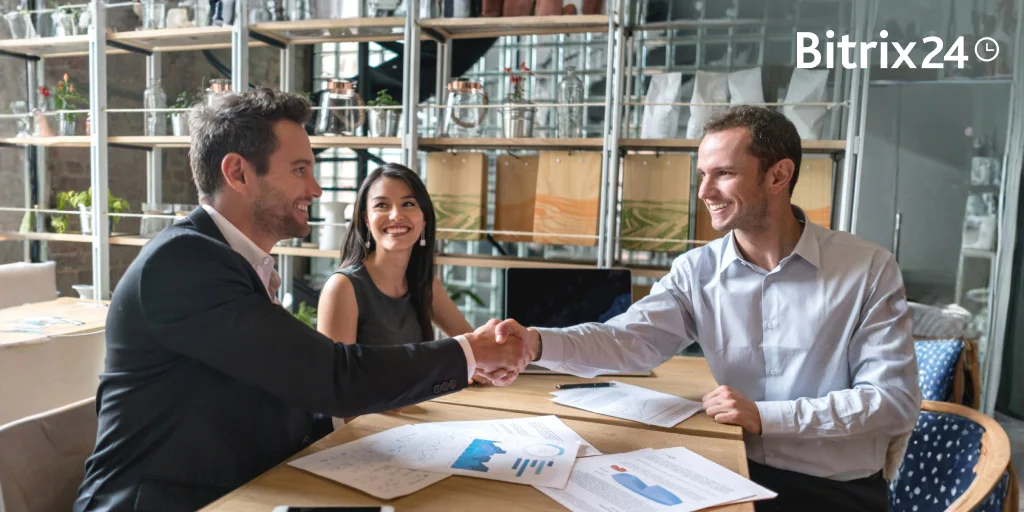 Comment gérer un client indécis : techniques pour conclure la vente
