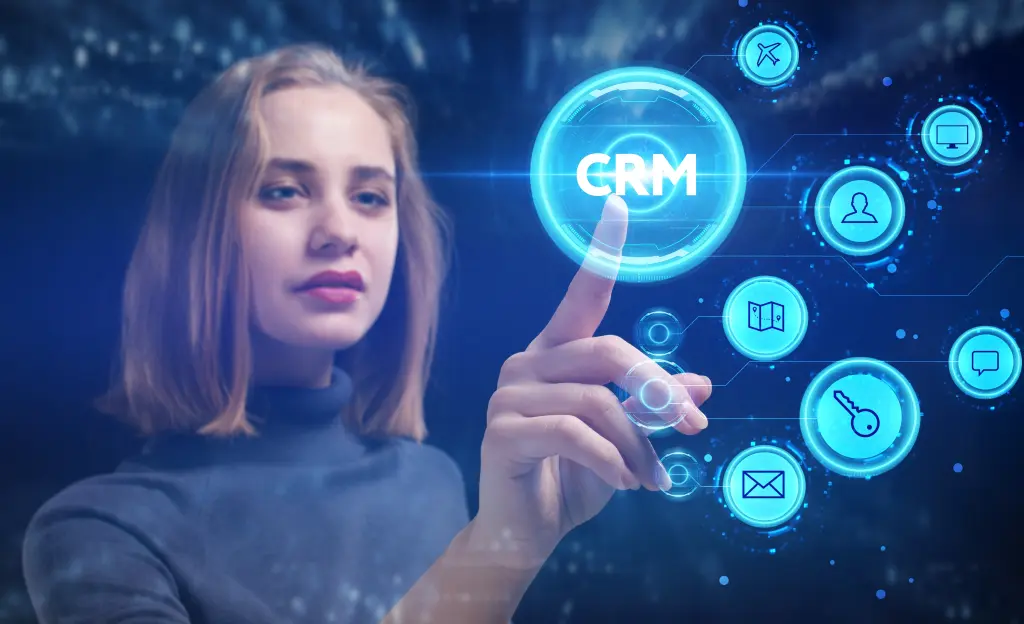 Les 5 CRM les plus innovants pour le secteur des services en 2024