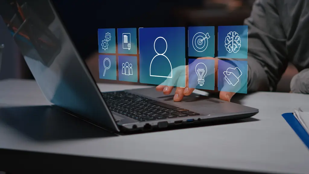 Automatiser les entretiens de performance sans perdre l’humain: le guide complet